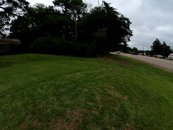 4th image of 1520 W Highway 67 St