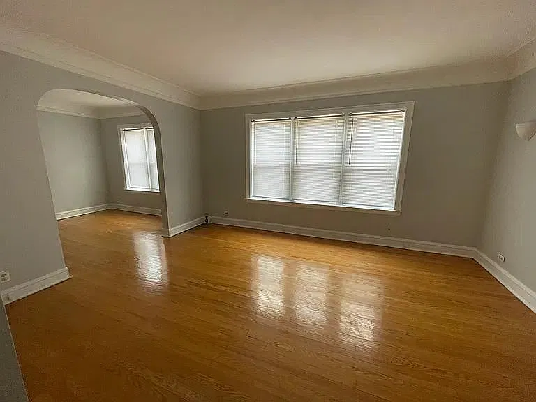 1619 W Lunt Ave #3A