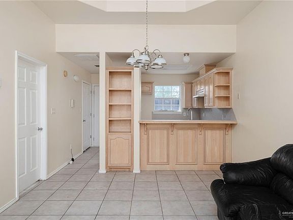 4th image of 1317 Jubilee Ave