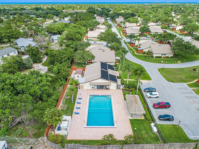 7916 SE Villa Cir — Photo 30