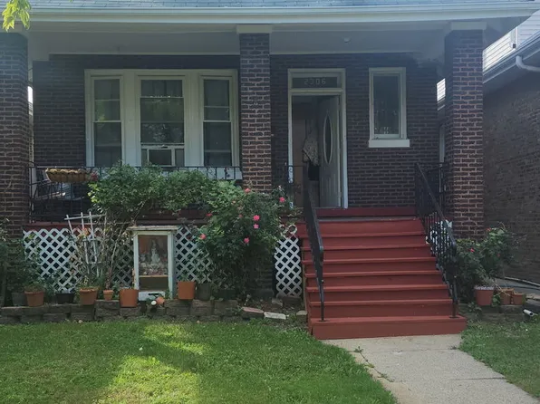 2306 S 60th Ct, Cicero, IL 60804