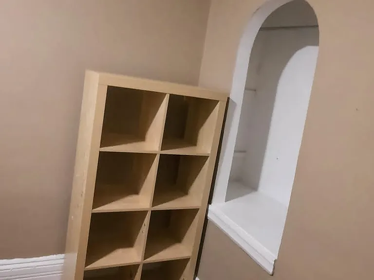 215 Kent St #4 — Photo 5