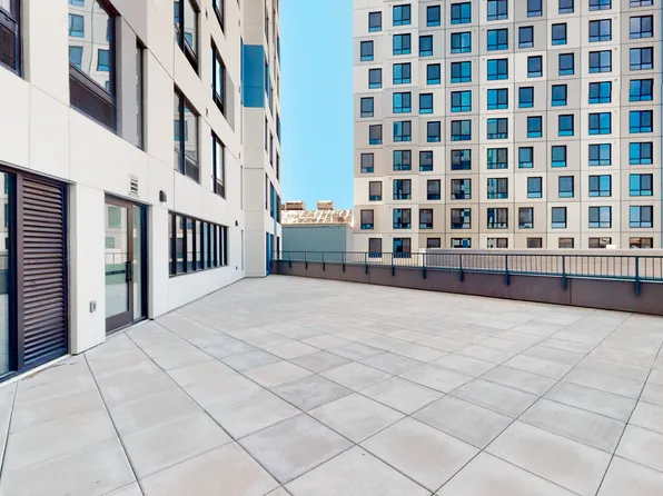 19-38 Cornaga Avenue image 8 of 11