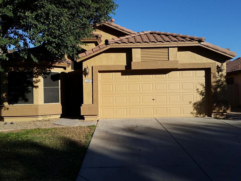 1st image of 2321 S Peppertree Dr