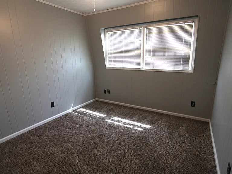 1001 S Dean Rd — Photo 10