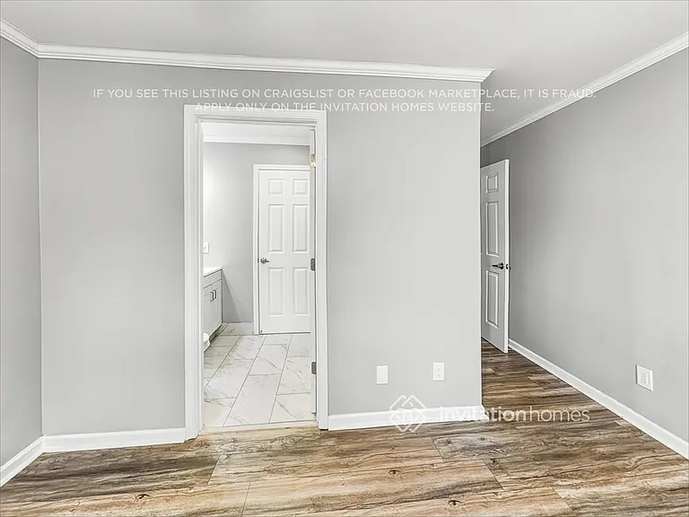 524 Warren Ave — Photo 5