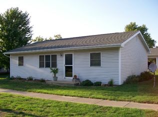 707 Stuart St, Adair, IA 50002