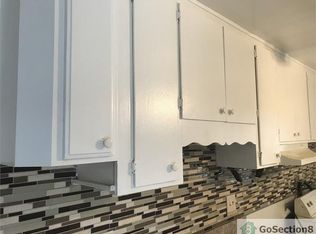 10558 Topanga Dr APT B, Oakland, CA