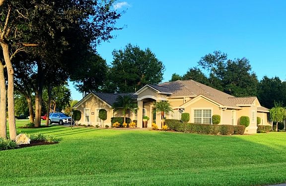 2nd image of 709 Willow Wood Pl