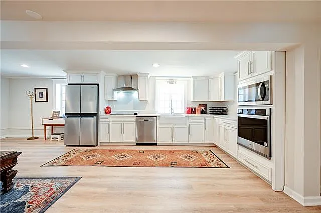 3837 Napoleon Ave #B — Photo 6