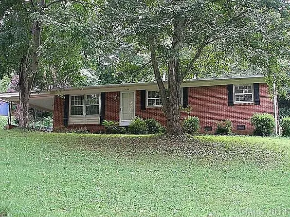 626 S Forney Ave, Newton, NC 28658