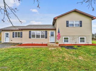 32 2nd St, Beach lake, PA 18405