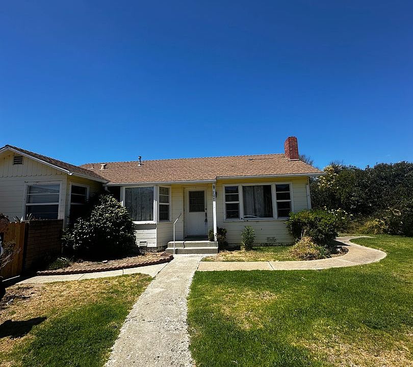 1st image of 707 W Cypress Ave