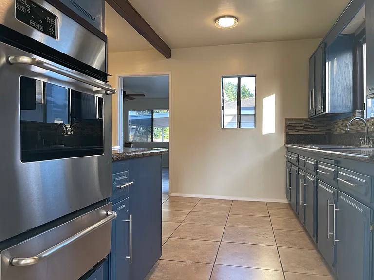 7618 Vicki Dr — Photo 5
