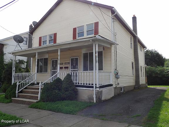 2nd image of 226 Saint Clair St