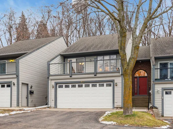 417 E Lake St, Waconia, MN 55387