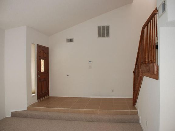 3rd image of 7523 Calhoun Dr NE