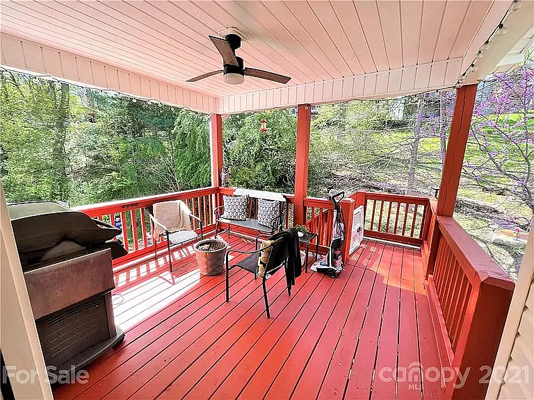 17 Grove Garden Ave — Photo 15