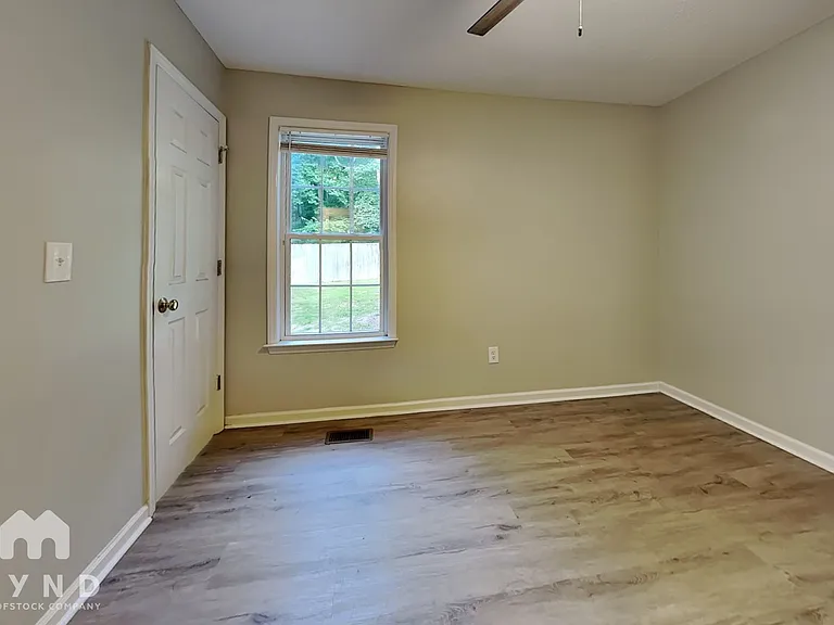 2523 Sumter Dr — Photo 17