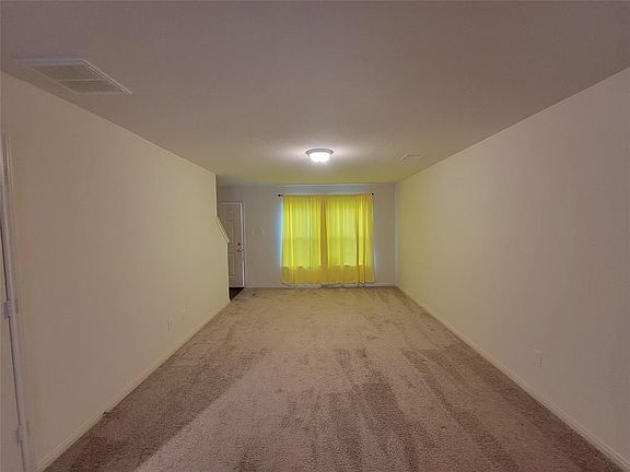 2nd image of 203 Branch Cir