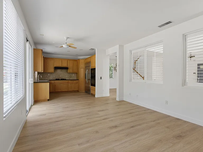 11349 Ferrara Ln — Photo 15