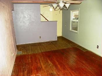 3rd image of 268 Loveman Ave