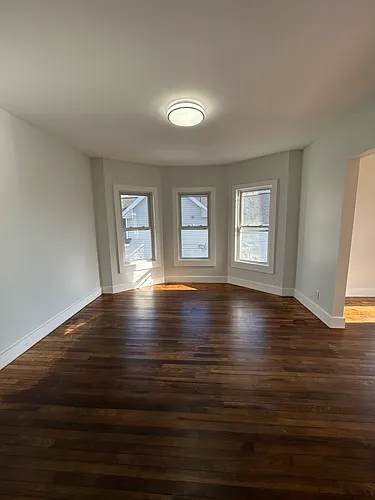 6 Holmes St #2 Photo 1