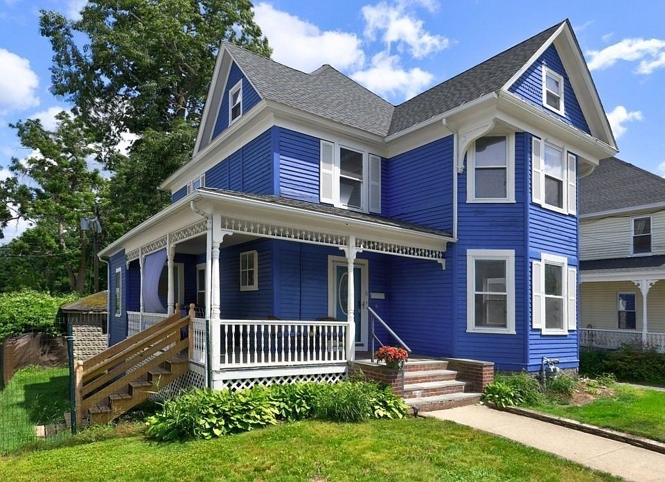 1st image of 8 Boutelle St