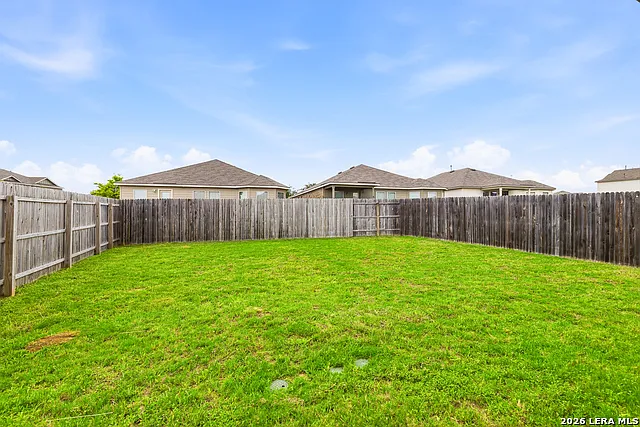 7207 Littlefoot Ln — Photo 24