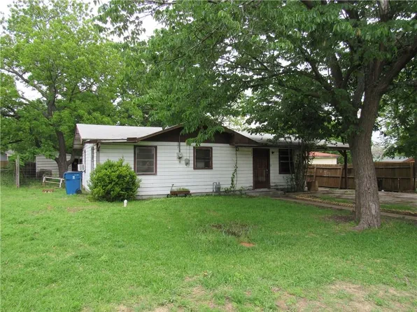 307 E Weaver Ave, Alvarado, TX 76009