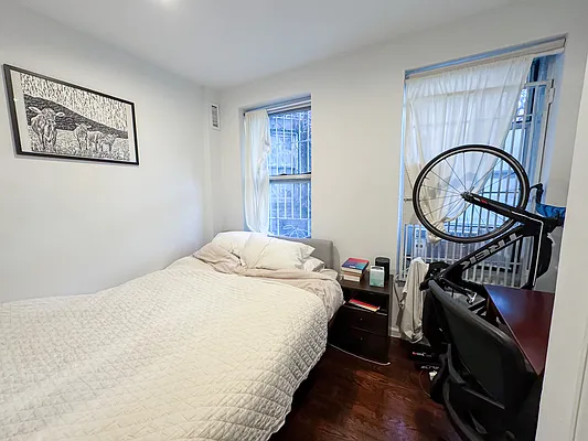 Rented by Voro, LLC | media 11