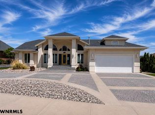 2340 Lariat Loop, Gering, NE 69341