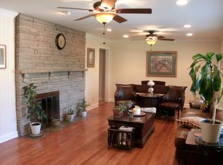 104 Stonecroft Rd, Bristol, TN 37620