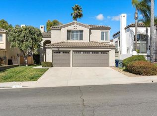 1541 Sapphire Ln, Vista, CA 92081
