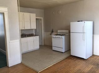 929A E Chambers St #SECOND, Milwaukee, WI 53212