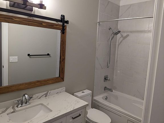 4th image of 1133 Mountain Ayre Ln
