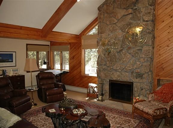 5th image of 850 Black Canyon Dr