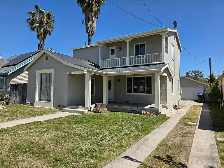2641 N Arrowhead Ave — Photo 40
