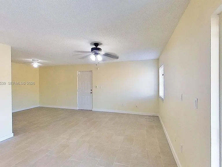 2020 NW 119th St #1121 — Photo 23