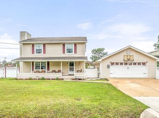 2214 Las Vegas Trl, Navarre, FL 32566