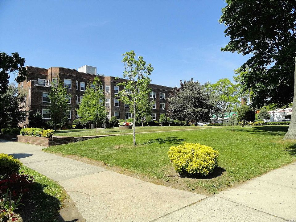 1st image of 14118 79th Ave APT 3E