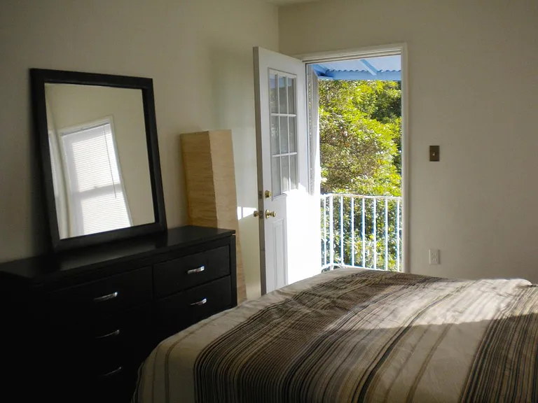 4525 San Carlos Ave — Photo 1