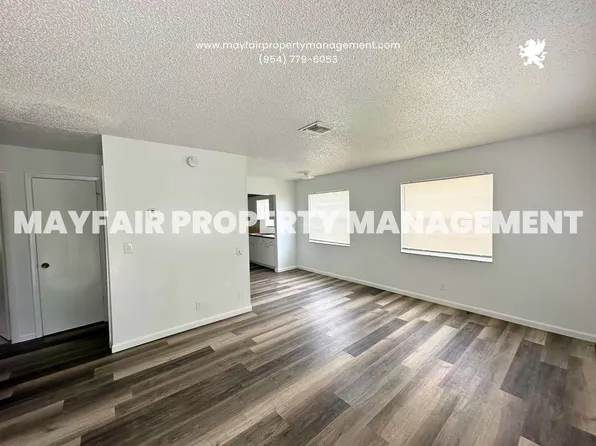 4523 Gulfstream Rd, Lake Worth, FL 33461