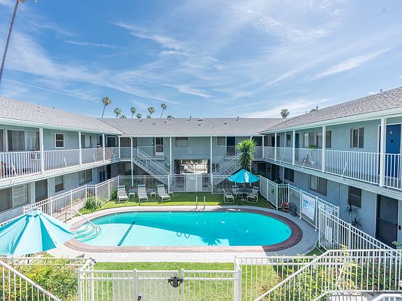 2nd image of 1801 Fair Oaks Ave APT P