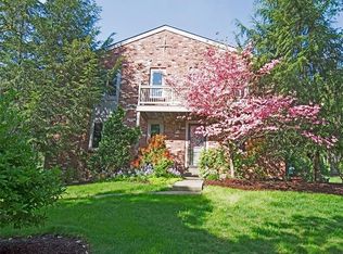 120 Stratford Dr, Canonsburg, PA