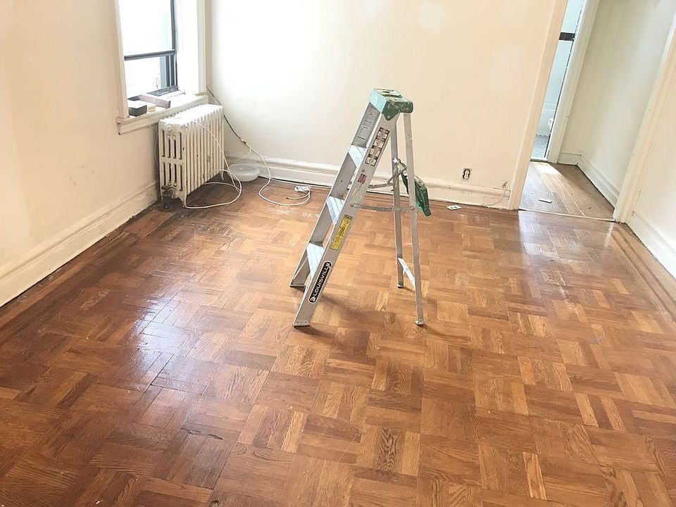 2nd image of 436 New York Ave APT F5