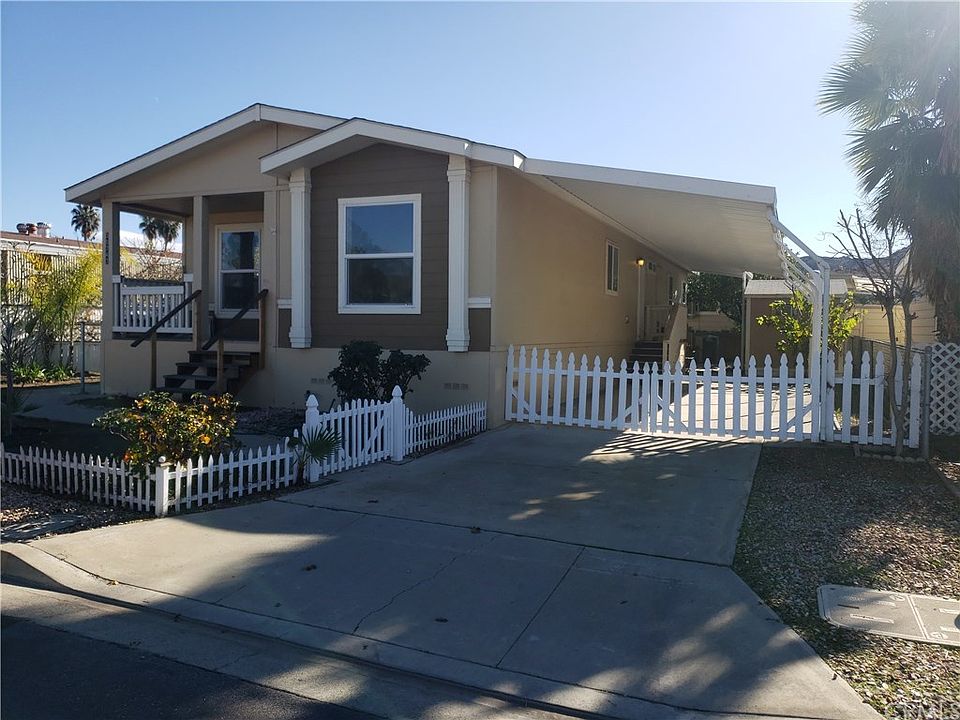1st image of 30747 Butia Palm Dr