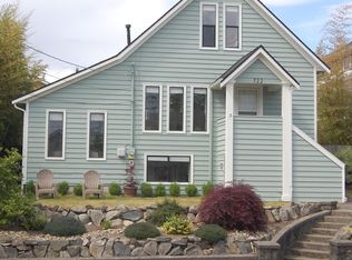 722 N 77th St, Seattle, WA 98103