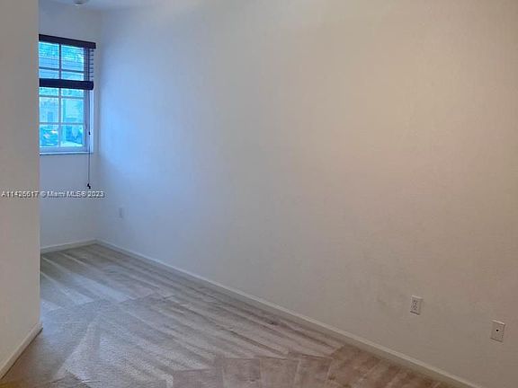 5th image of 21109 NW 14th Pl APT 332