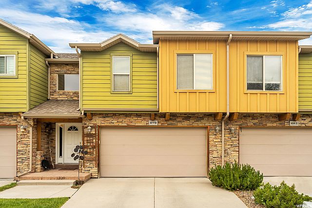 1st image of 679 E Orchard Vista Ct Unit 3